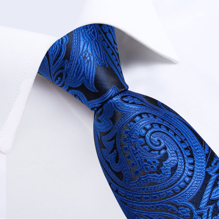 dark blue tie