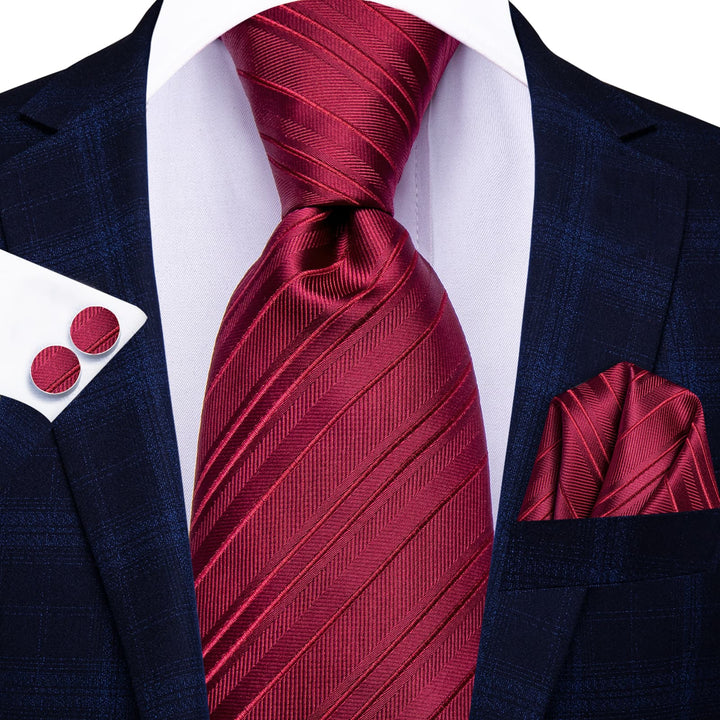 dark burgundy tie