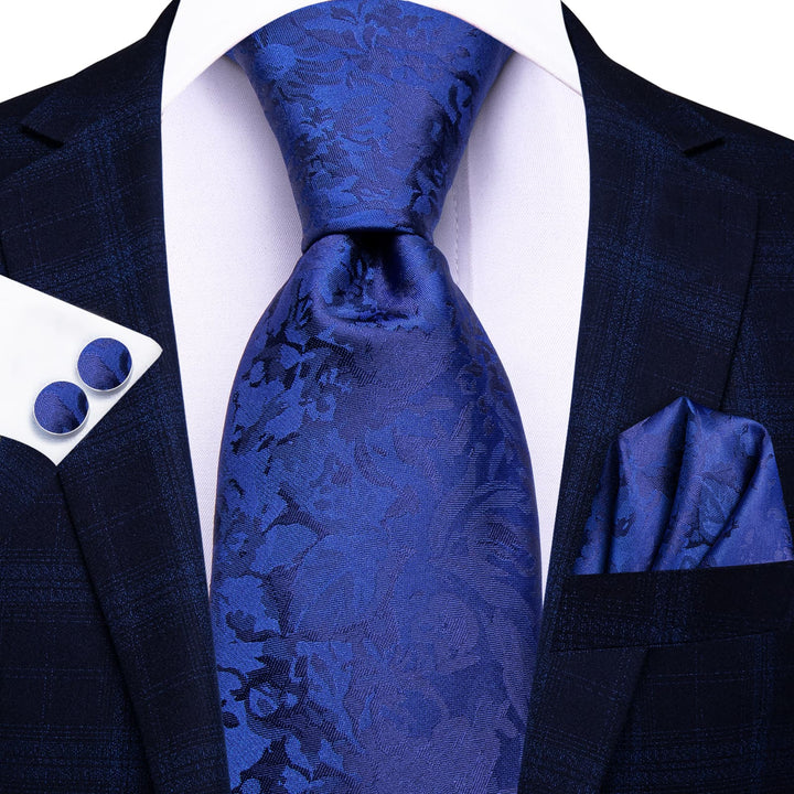 dark blue tie