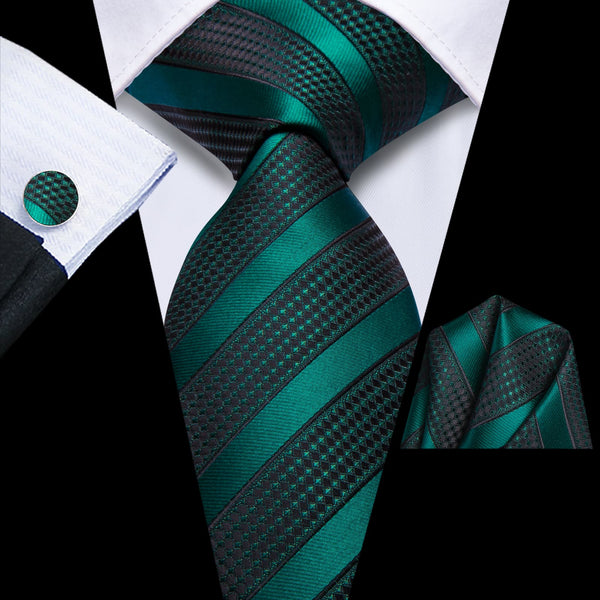 dark green tie