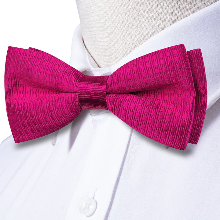 bow tie pink